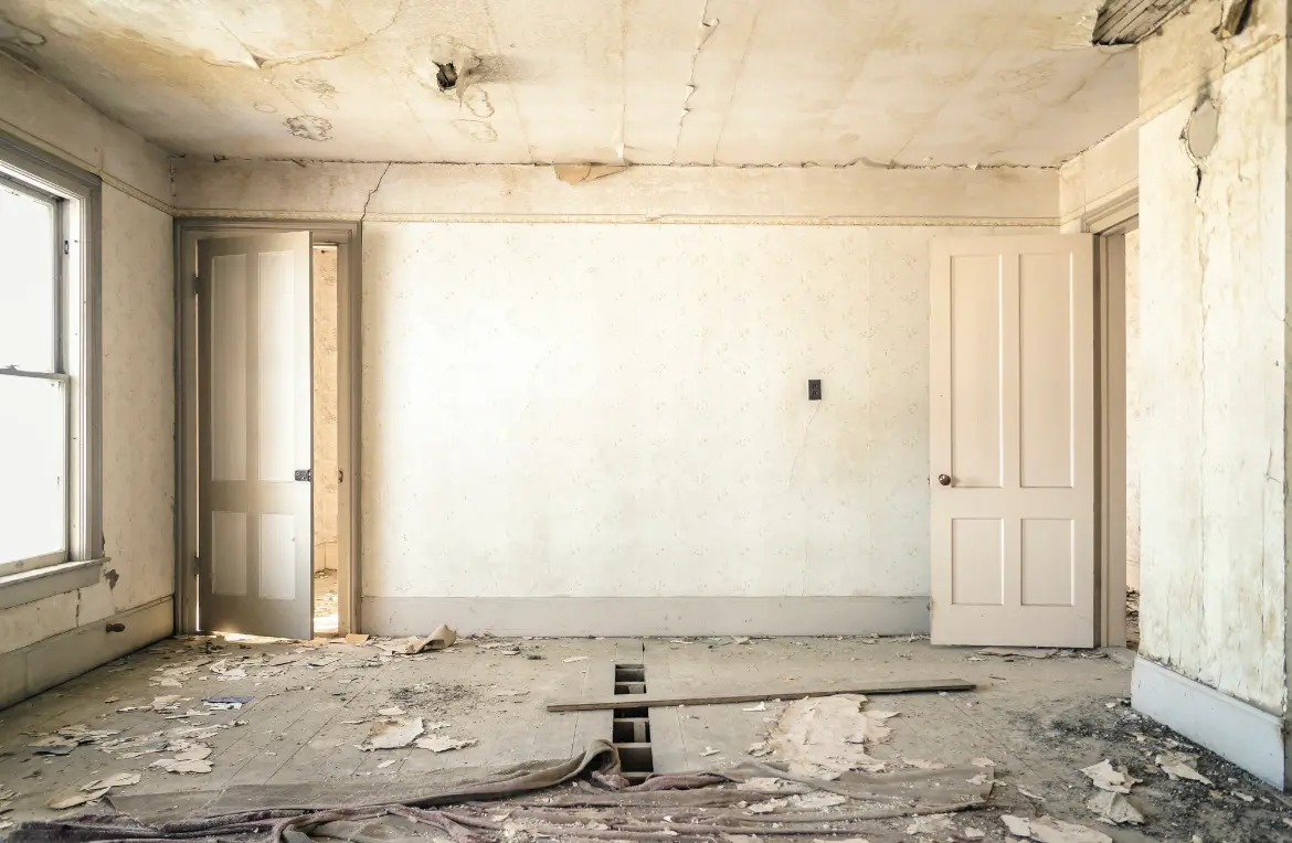 Waste disposal crew managing a cleanout project in Lake Geneva